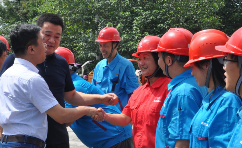 General Manager Liu Yang of Haitian Investment Group visited Sichuan Xinda for inspection General Manager Liu Yang of Haitian Investment Group visited Sichuan Xinda for inspection